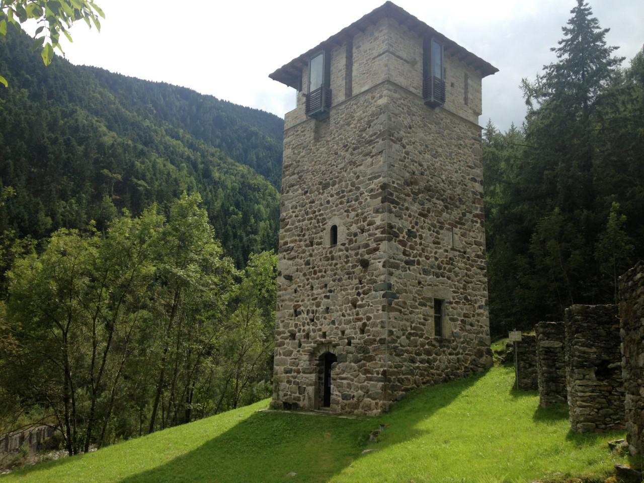 Torre Di Battiggio