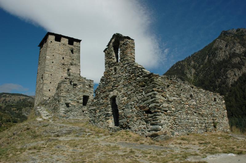 Castello Di Graines - Il castello e la cappella