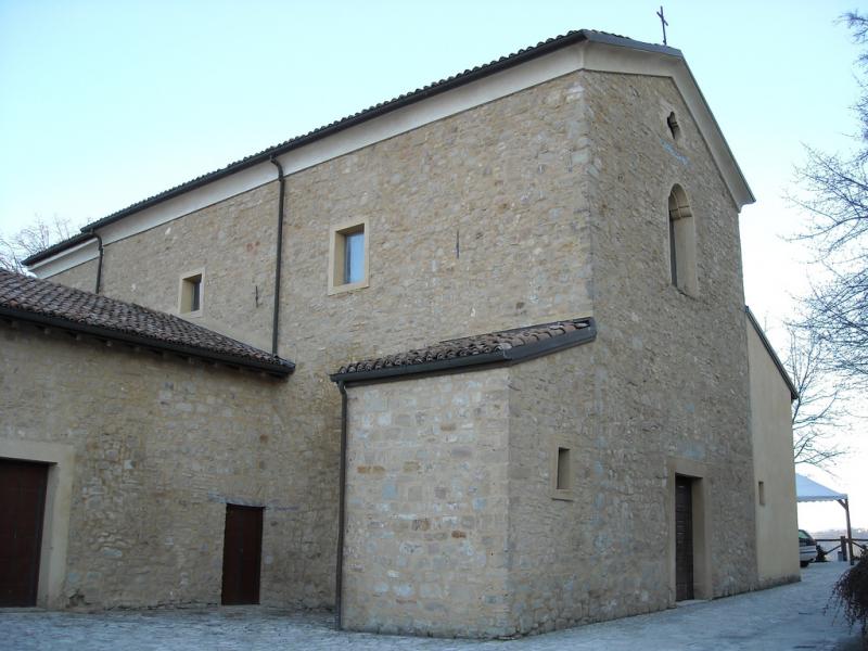 Castello di Sarzano - la chiesa