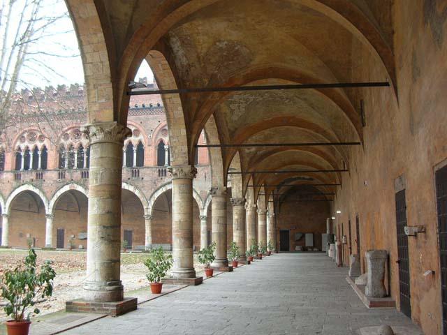 Castello Visconteo Di Pavia - colonne e volte