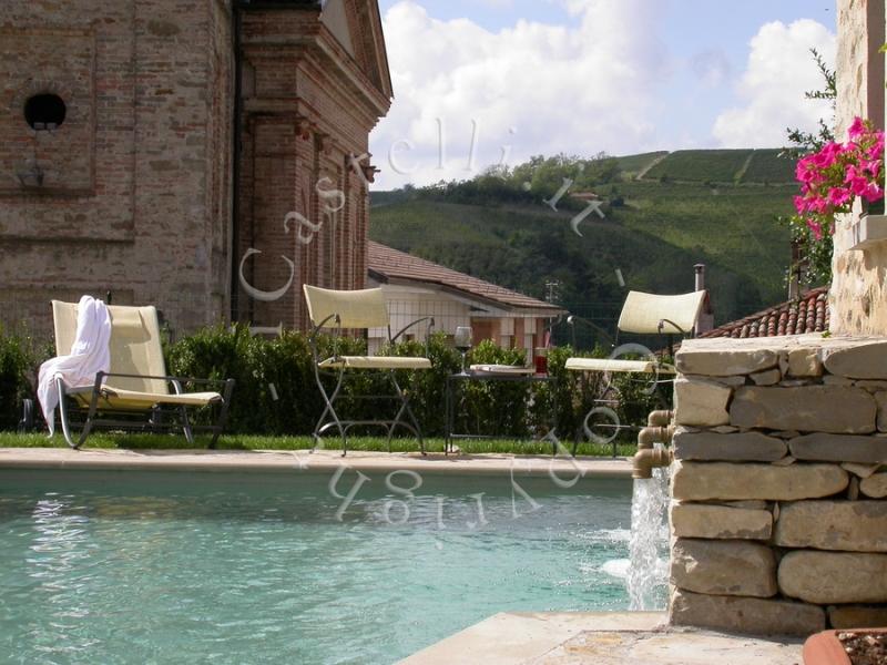Castello Di Sinio, la piscina