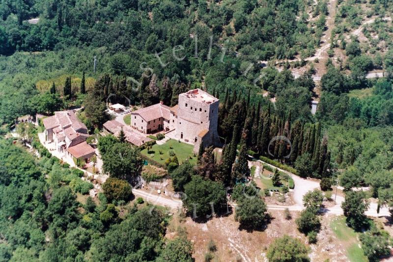 Castello Di Tornano, veduta aerea