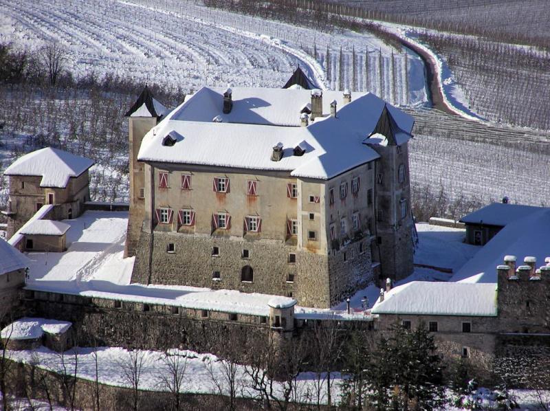 Castel Thun, panoramica da Malachino