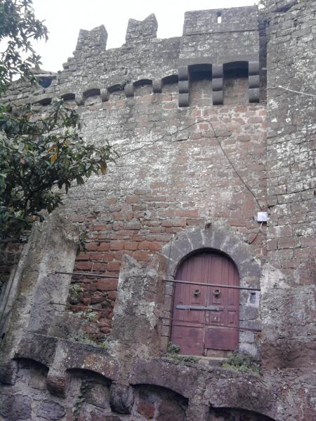 Castello Colonna Di Arnara-Entrata