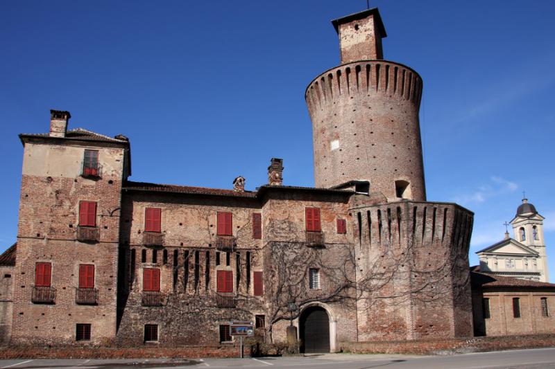 Castello Visconteo Di Sartirana