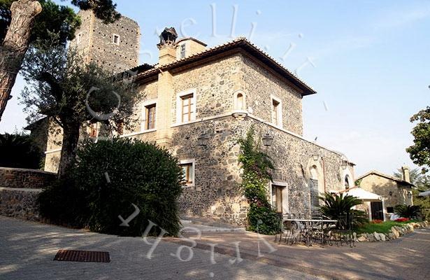 Castello della Castelluccia, particolare esterno