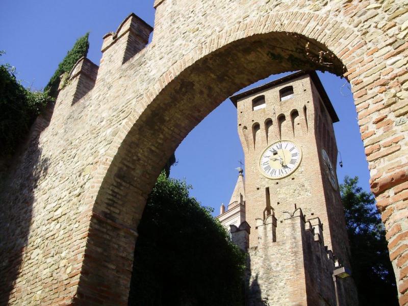 Rocca Matildea O Dei Bentivoglio Di Bazzano - scorcio