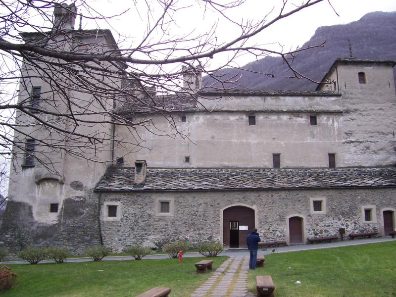 Castello di Issogne - esterno