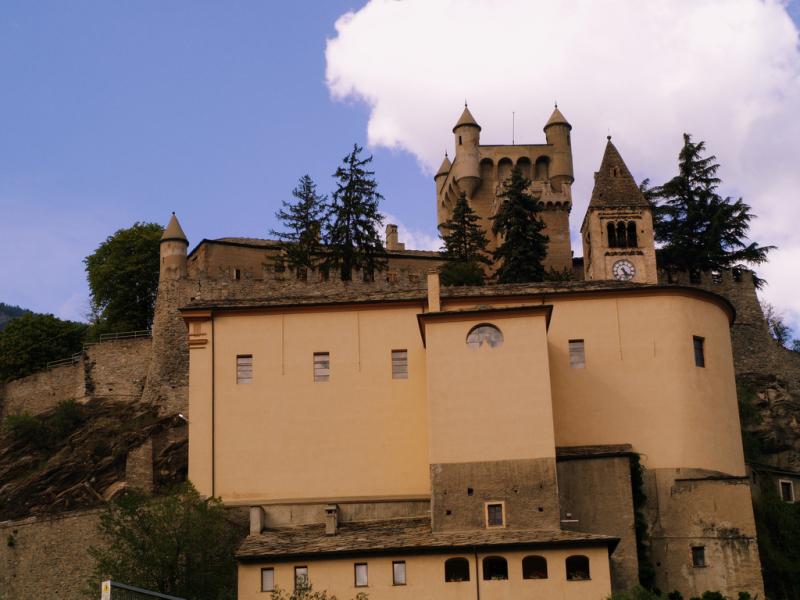 Castello Di Saint-Pierre - veduta esterna