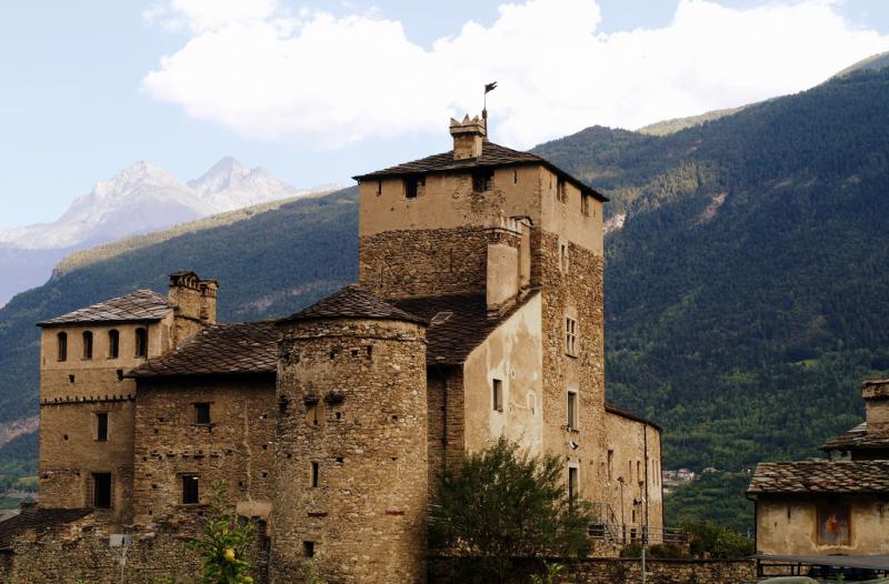 Castello Sarriod De La Tour - L'edificio