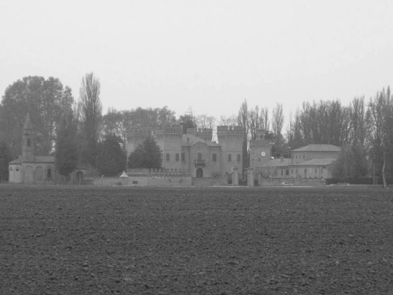Castello della Giovannina - panoramica in bianco e nero