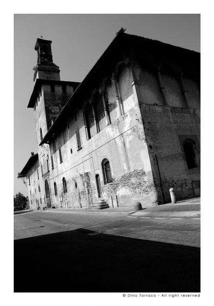 Castello Visconteo Di Cusago - veduta esterna