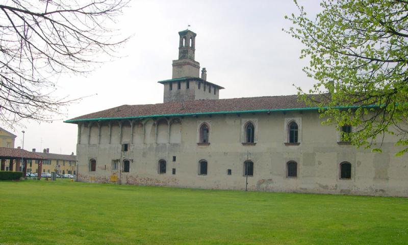 Castello Visconteo Di Cusago - veduta esterna