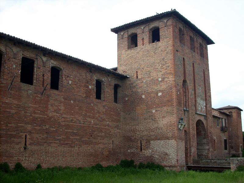 Castello Di Scaldasole - veduta esterna