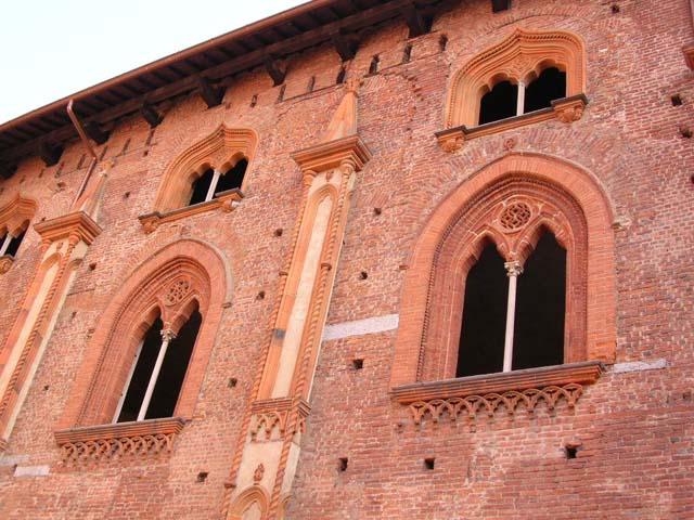 Castello Visconteo Sforzesco Di Vigevano - particolare bifore