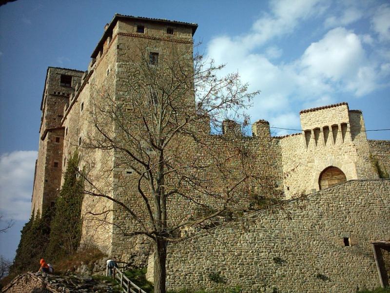 Castello Di Montecuccolo