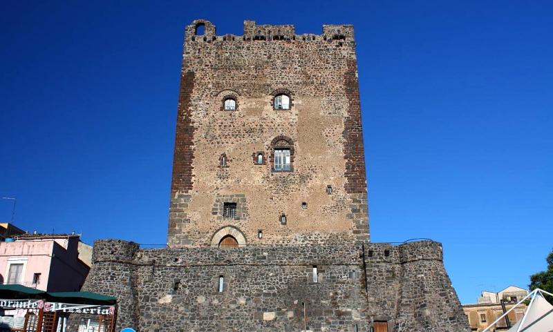 Castello Di Adrano, panoramica