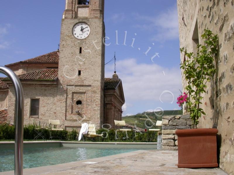 Castello Di Sinio, la piscina