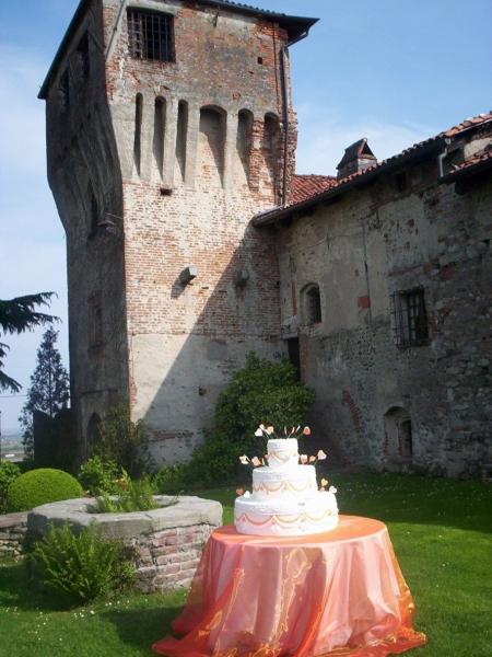 Castello Di Moncrivello - Torre
