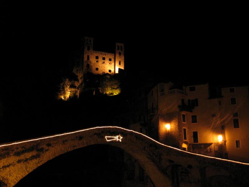 Castello Doria Di Dolceacqua - Visione panoramica