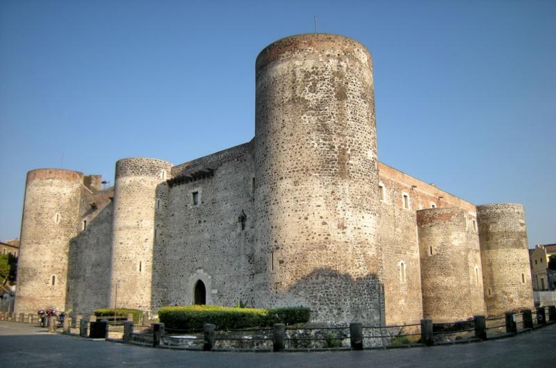 Castello Ursino O Svevo Di Catania, panoramica lato nord-ovest