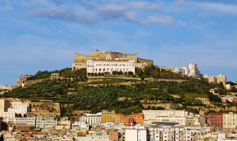 Castel Sant'Elmo, panoramica dal porto