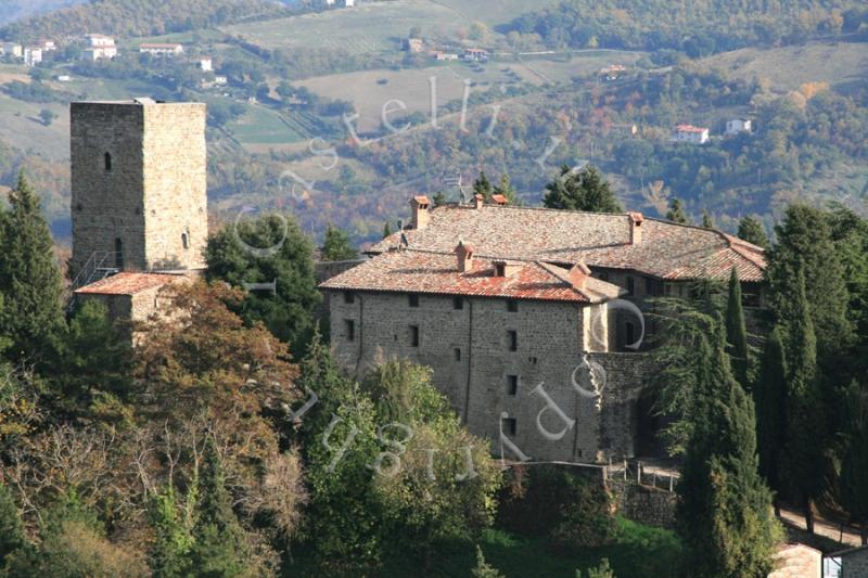 Castello Di Petroia, veduta esterna