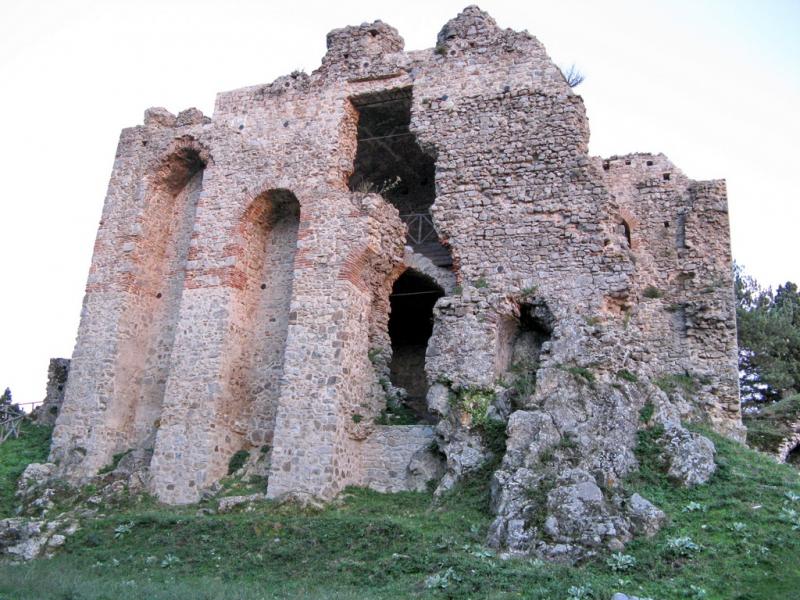 Castello Di San Giorgio Morgeto, ruderi del mastio