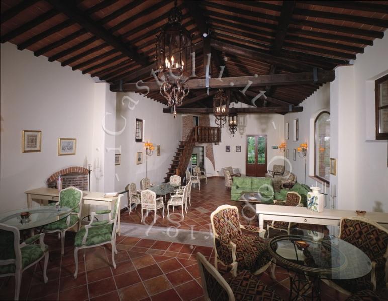 Castello Di Leonina, l'interno
