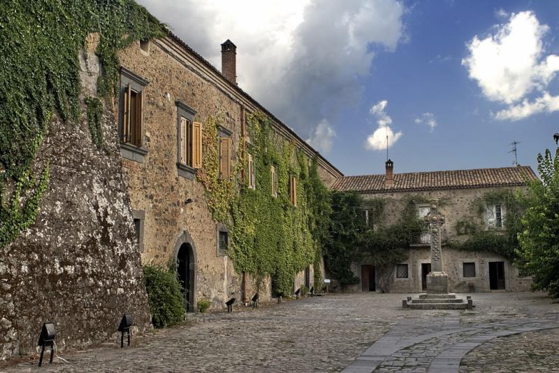 Castello Di Nelson, cortile interno