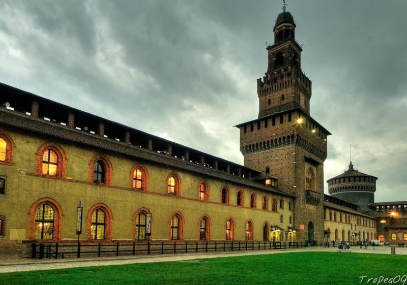 Castello Sforzesco Di Milano, prima corte interna