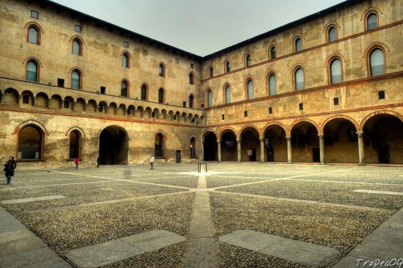 Castello Sforzesco Di Milano, seconda corte interna o corte della Rocchetta