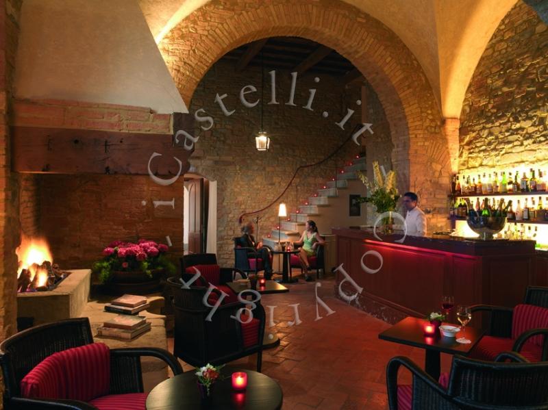 Castello Del Nero, il bar
