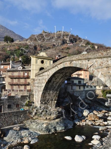 Castellaccio Di Pont Saint Martin