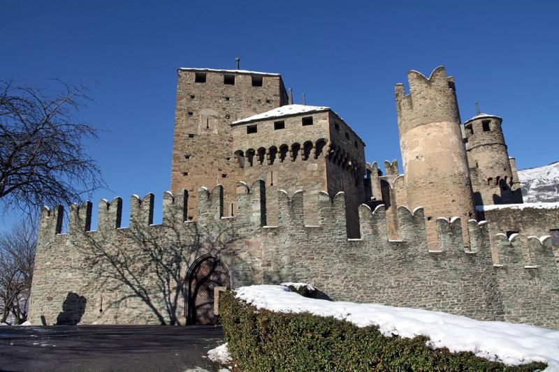 Castello Di Fenis, in inverno con la neve