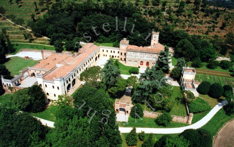 Castello Di Lispida, veduta panoramica aerea