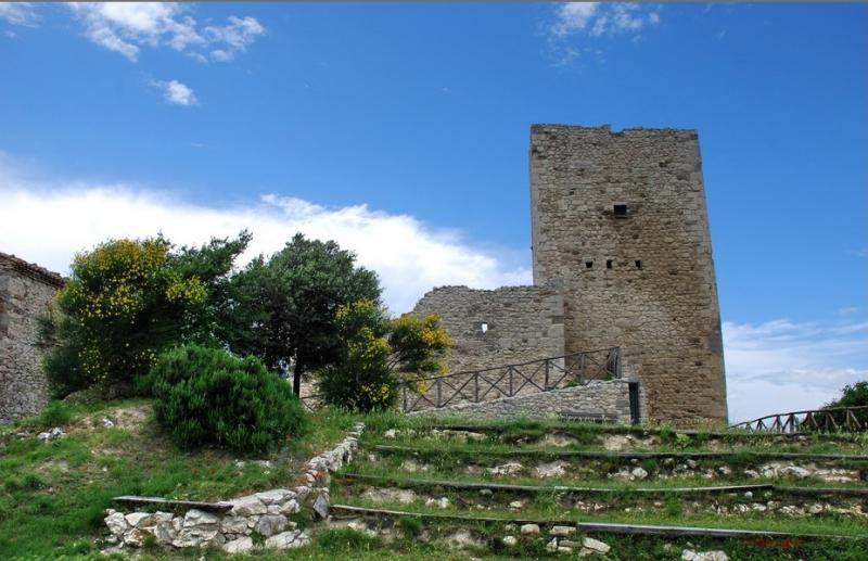 Castello Di Petrella Guidi
