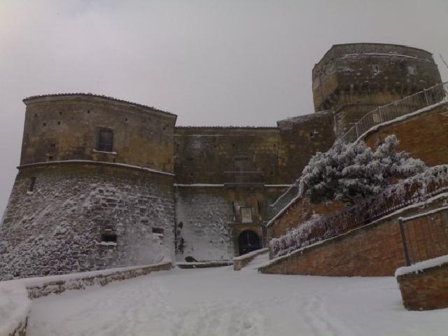 Castello D'Aquino Di Rocchetta Sant'Antonio