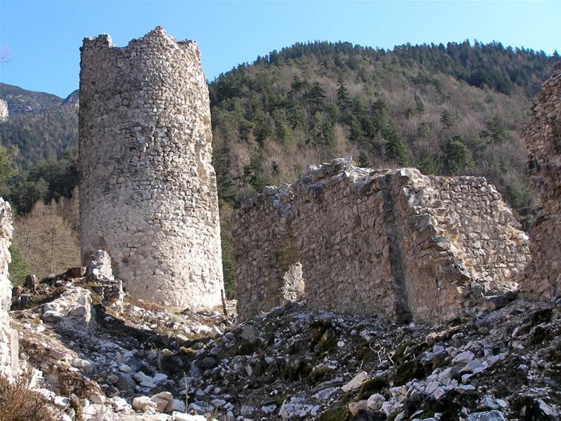 Castel San Pietro Di Ton, ruderi