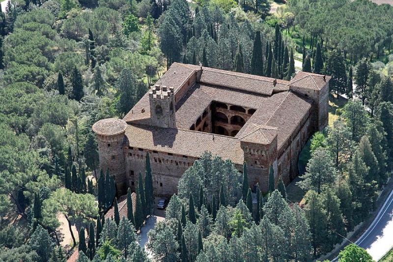 Castello Dei Cavalieri Di Malta A Magione, panoramica dall'alto