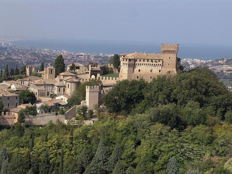 Rocca Di Gradara, panoramica della rocca