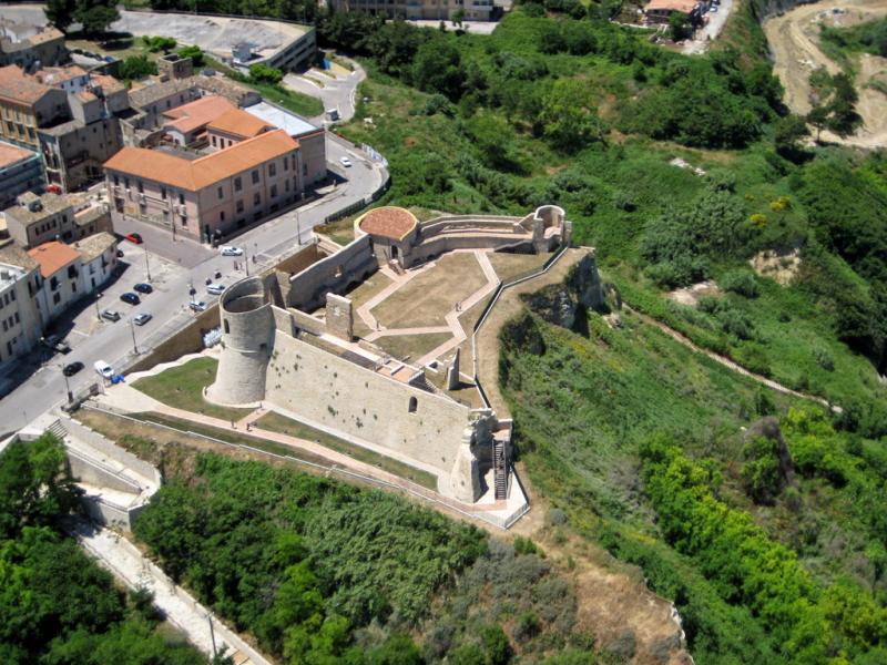 Castello Aragonese Di Ortona