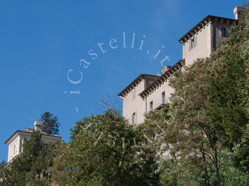 Castello Di Chatillon
