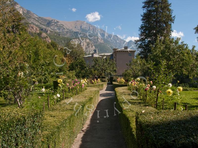 Castello Di Chatillon