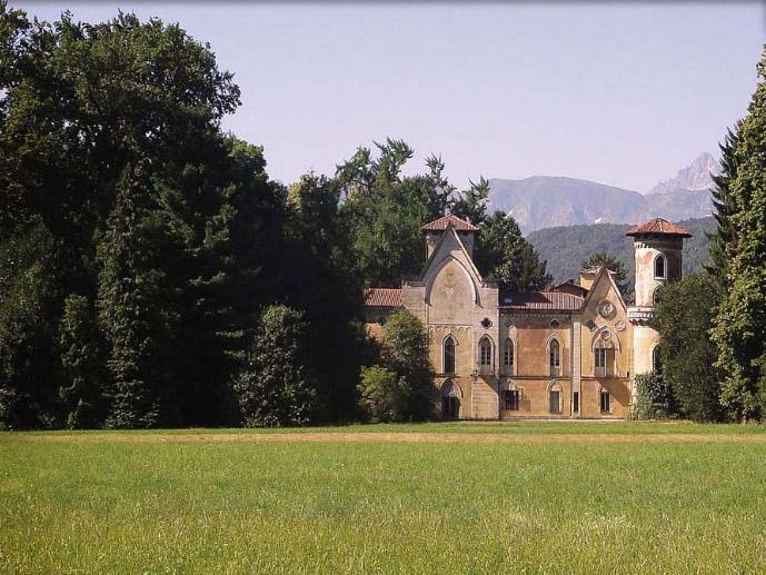 Castello Di Miradolo, panoramica