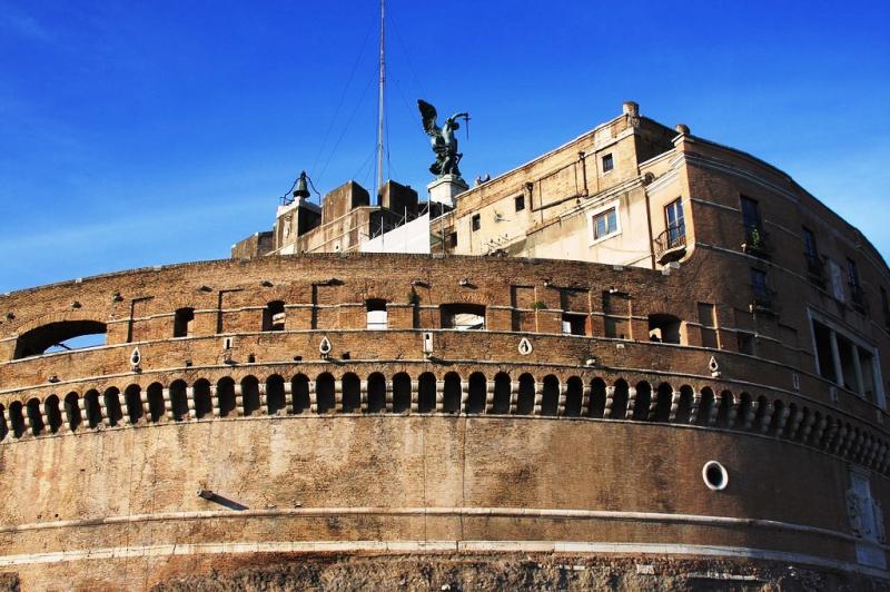 Castel Sant'Angelo - l'angelo che sovrasta la Rocca