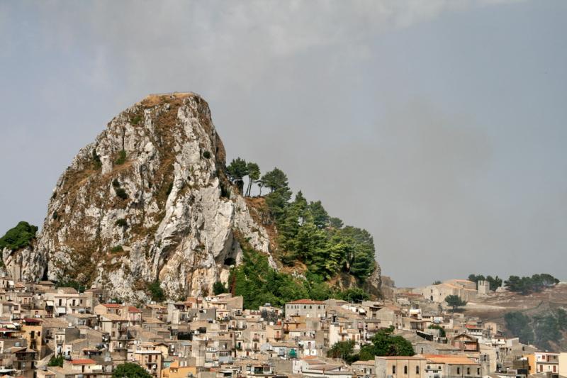 Castello Di Caltabellotta, panoramica della rocca