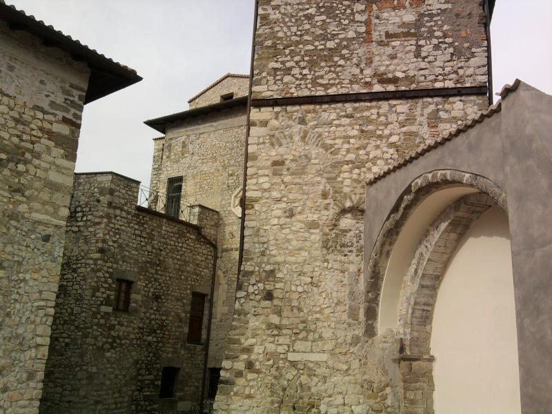 Castello Di Ceccano bastione esterno con ambiente voltato