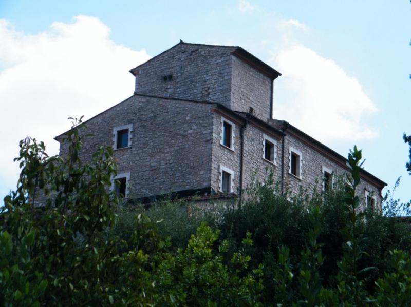 Castello Feudale Di Amaseno