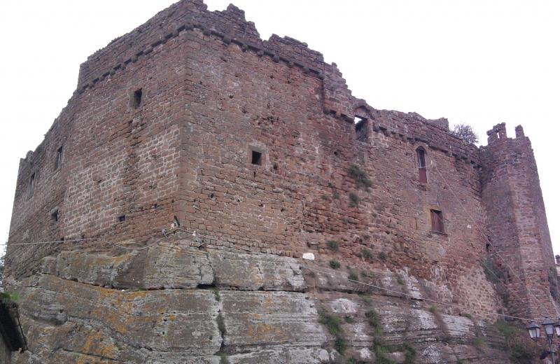 Castello Di Arnara